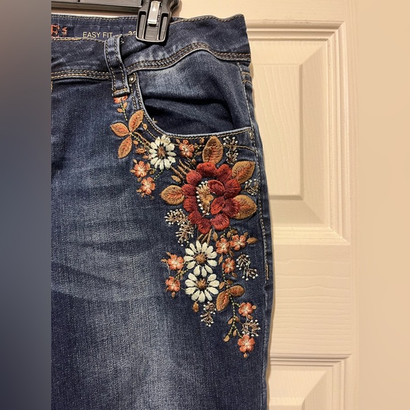 Grace Easy Fit Boot Cut Jeans - Size 32 - Picture 4 of 8